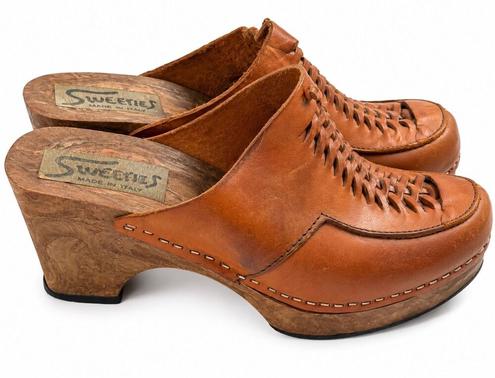 Sweeties Italy Vintage Y2K Brown Leather Slip On Carved Wooden Clogs Size 7